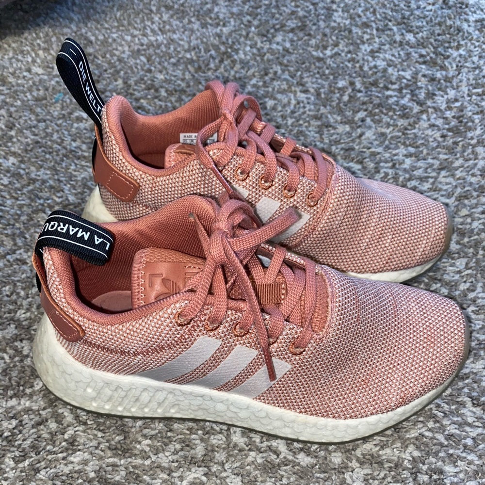Women’s NMD R2